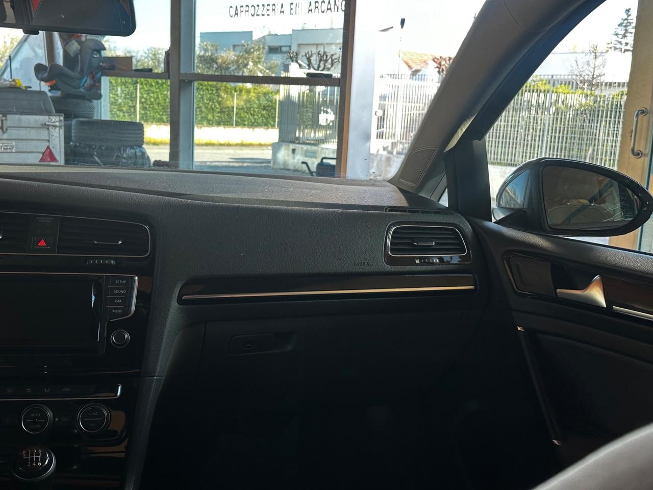 Volkswagen Golf 1.4 TSI 5p. Highline BlueMotion Technology