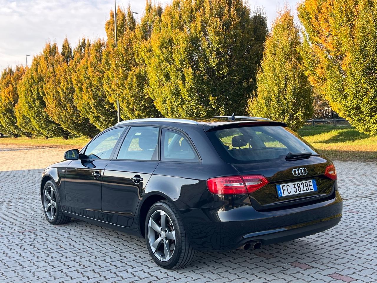 Audi A4 2.0 TDI clean diesel multitronic Business Plus