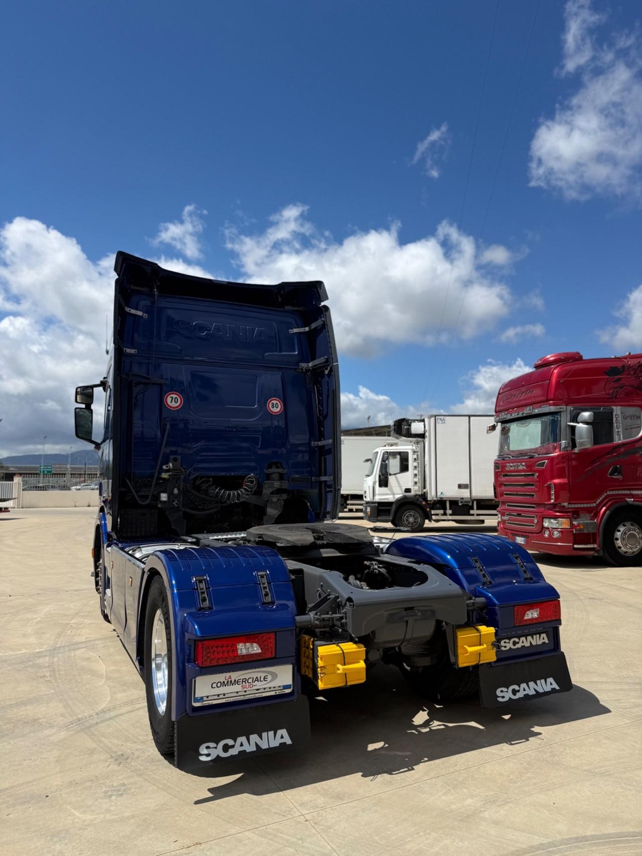 Scania R500
