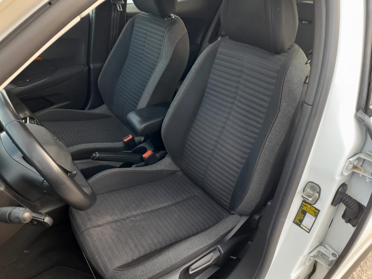 Peugeot 2008 1.5 BlueHDi 110cv 2021