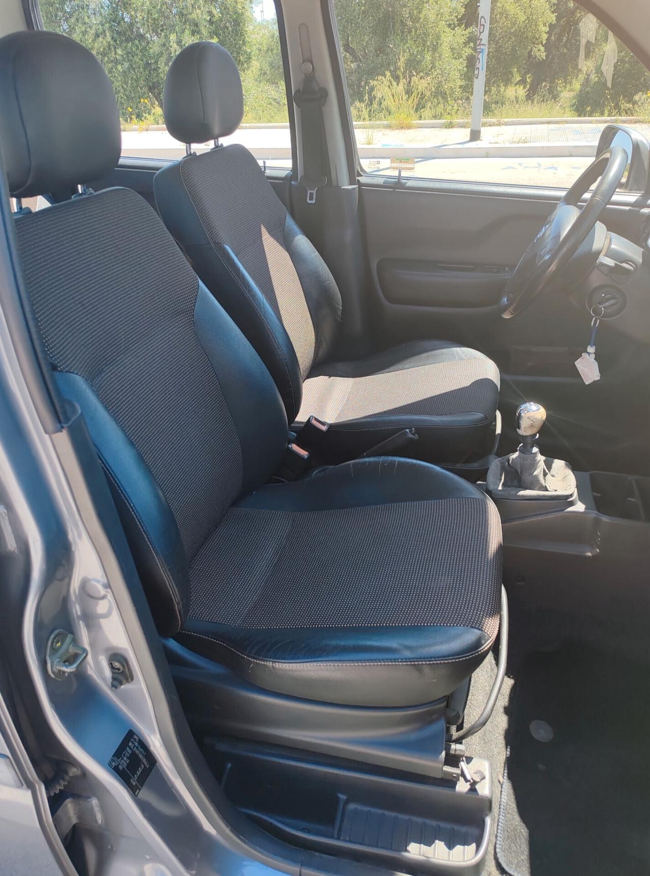 Opel Agila 1.3 CDTI Multijet Cosmo NEOPATENTATI