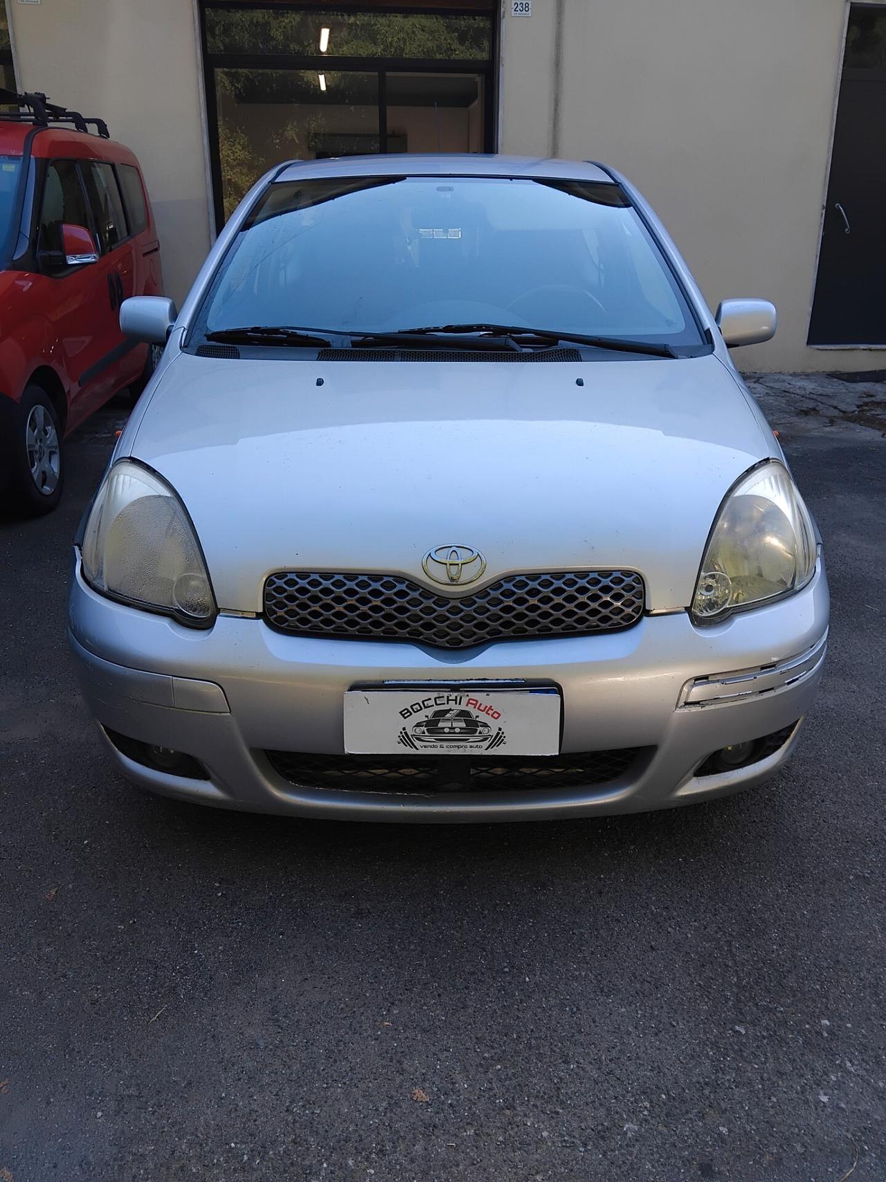 Toyota Yaris 1.0i 16V cat 3 porte Sol