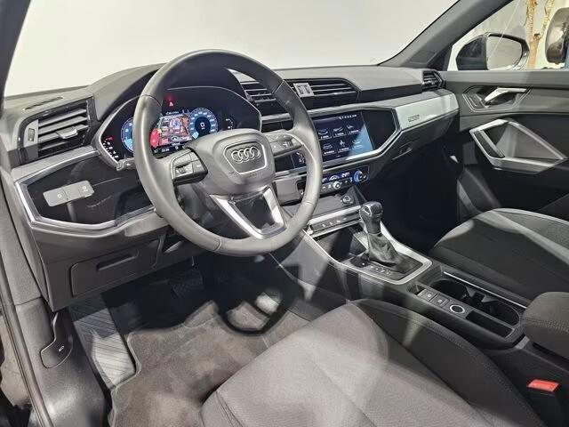 Audi Q3 35 TFSI S line edition