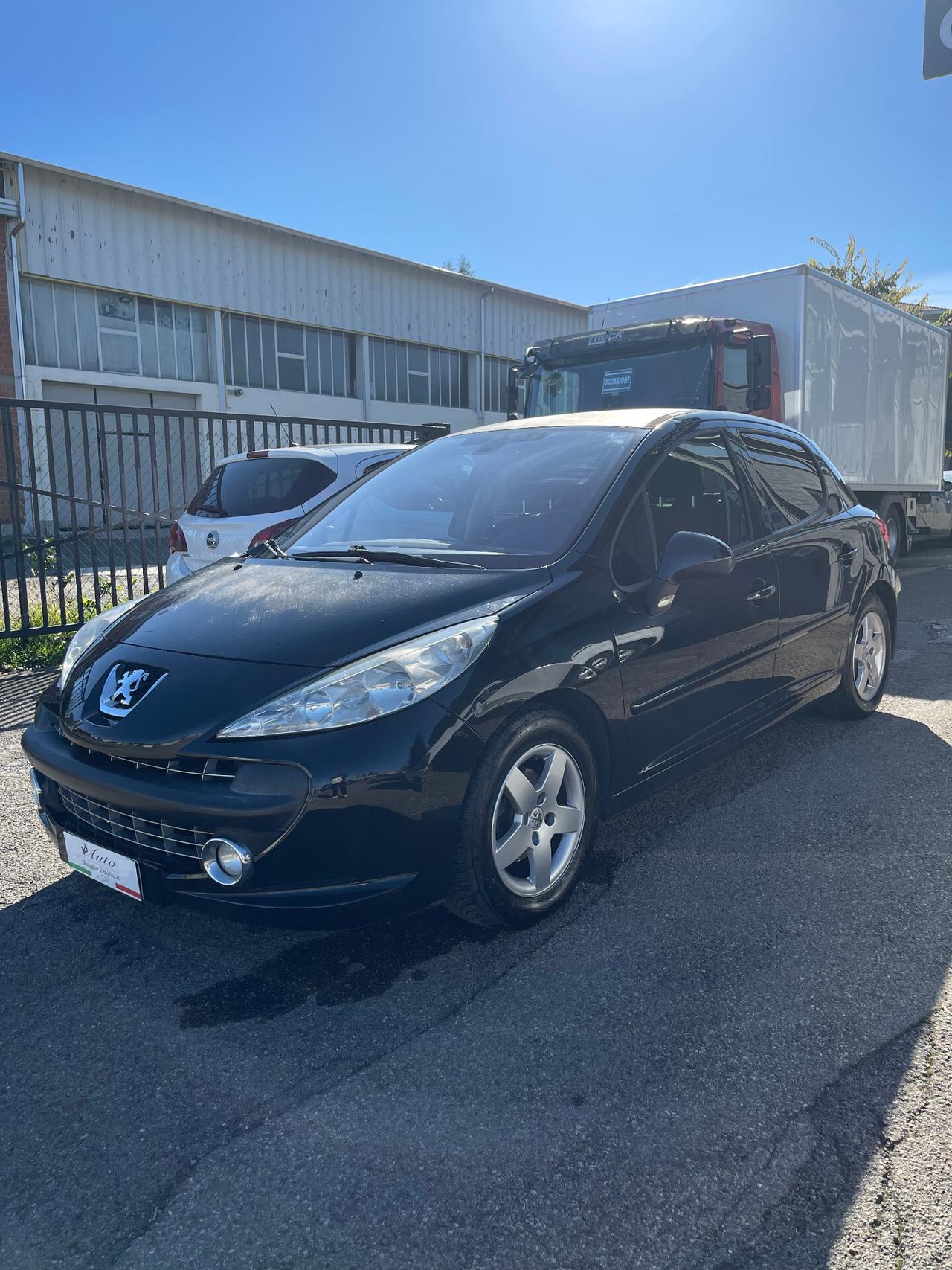 Peugeot 207 1.4 HDi 70CV 5p. PASSAGGIO INCLUSO