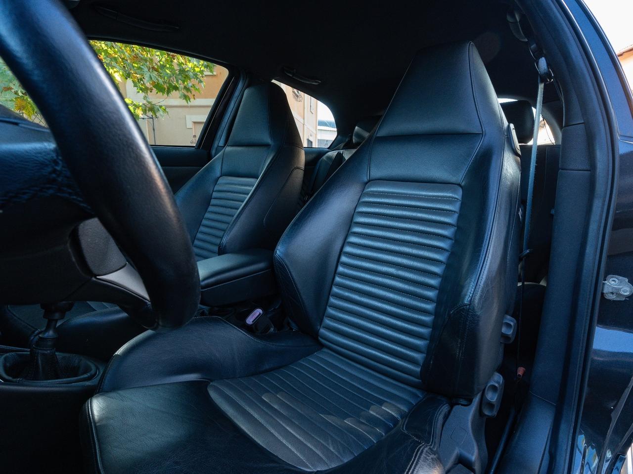 Alfa Romeo 147 3.2i V6 24V cat 3 porte GTA