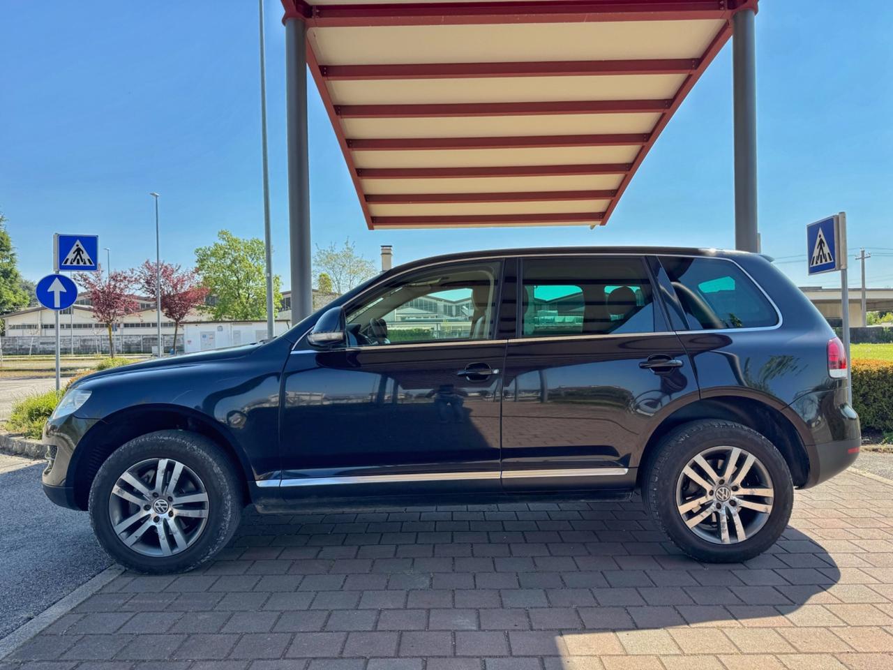 Volkswagen Touareg 3.0 V6 TDI DPF Exclusive