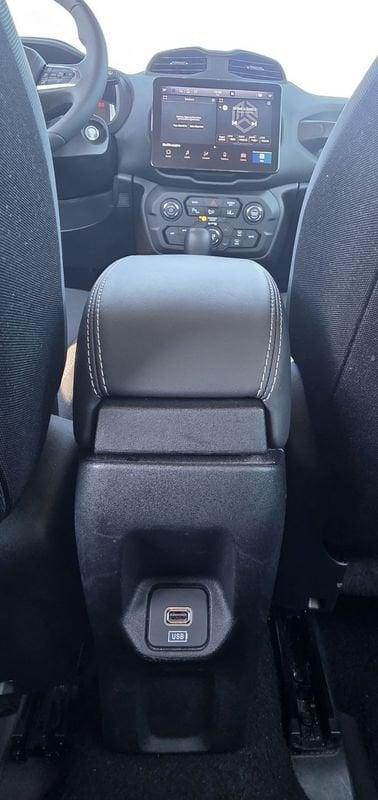 Jeep Renegade e-Hybrid 1.5 T4 MHEV 130cv Summit DDCT