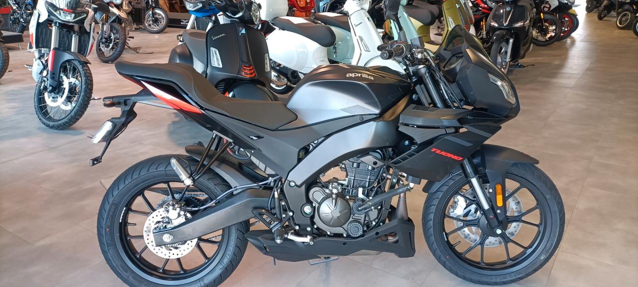 Aprilia Tuono 125