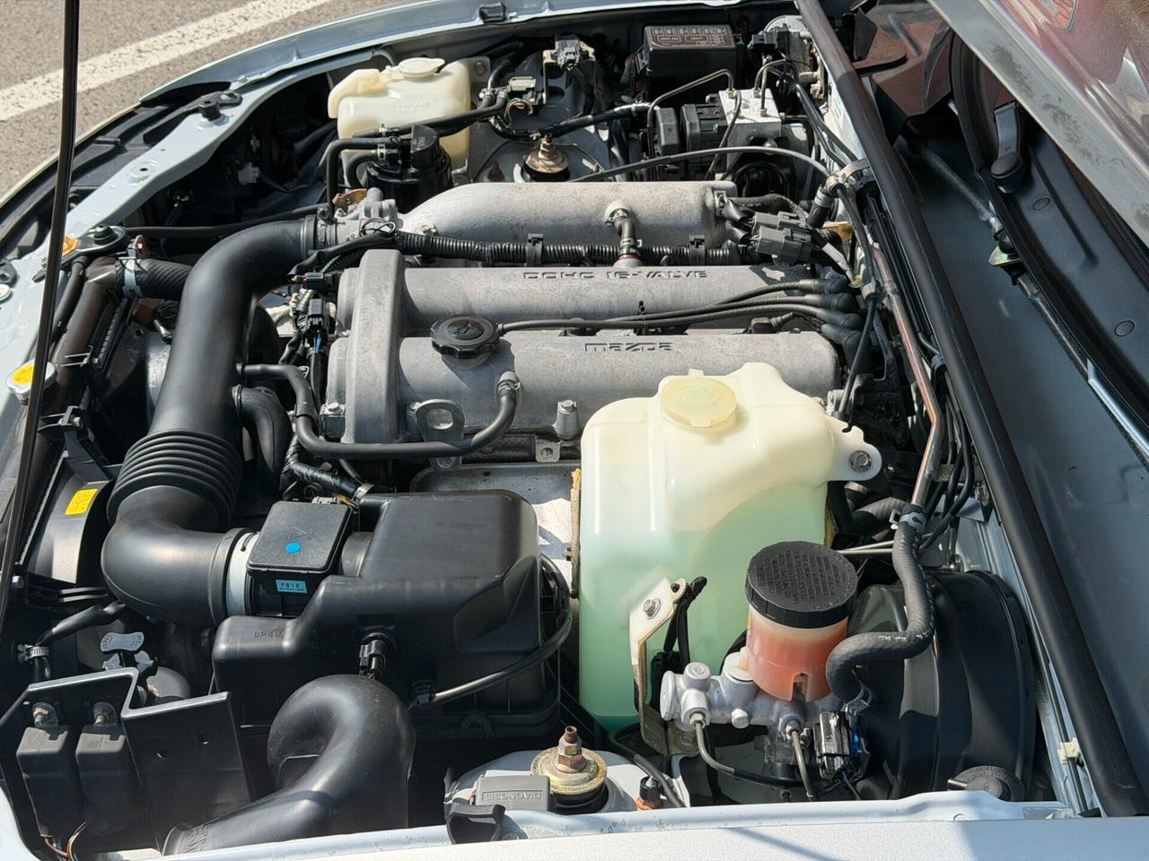 Mazda MX-5 1.6i 16V cat Trilogy