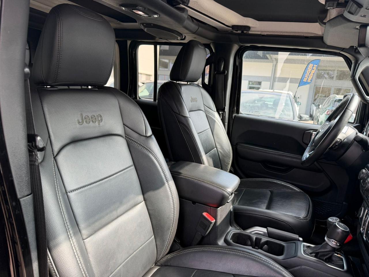 Jeep Wrangler Unlimited 2.2 Mjt II Sahara