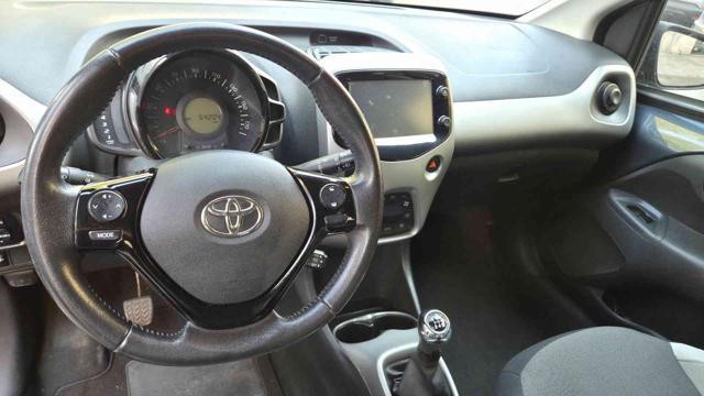 TOYOTA Aygo 1.0 VVT-i 69 CV 5 porte x-business