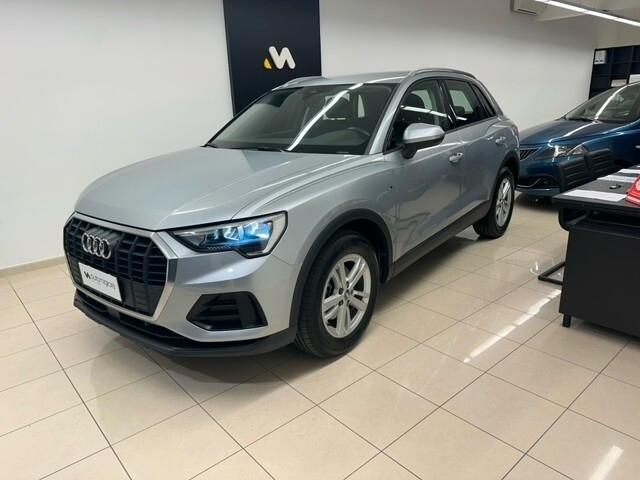 Audi Q3 35 TDI quattro S tronic Business