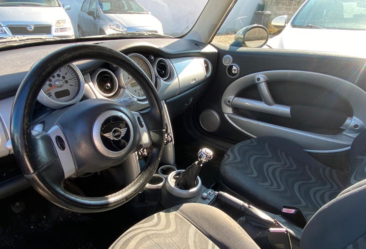 Mini 1.6 16V One