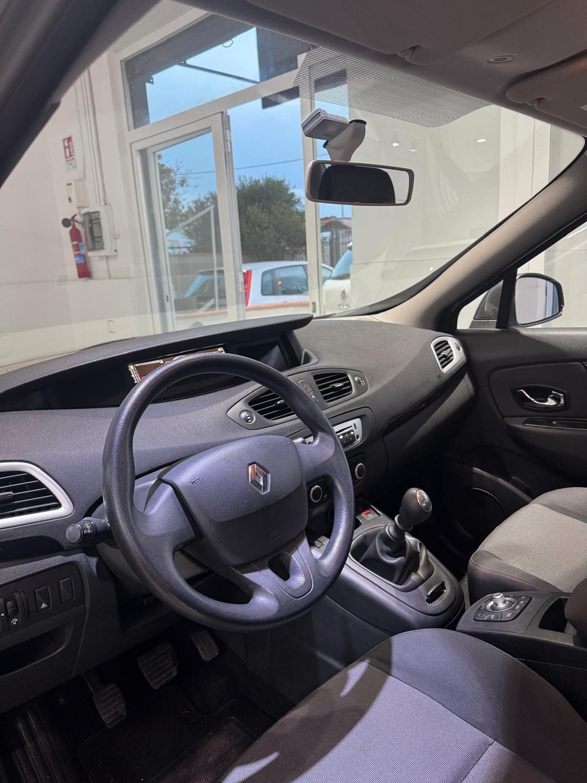 Renault Scenic Scénic XMod 1.6 GPL Wave