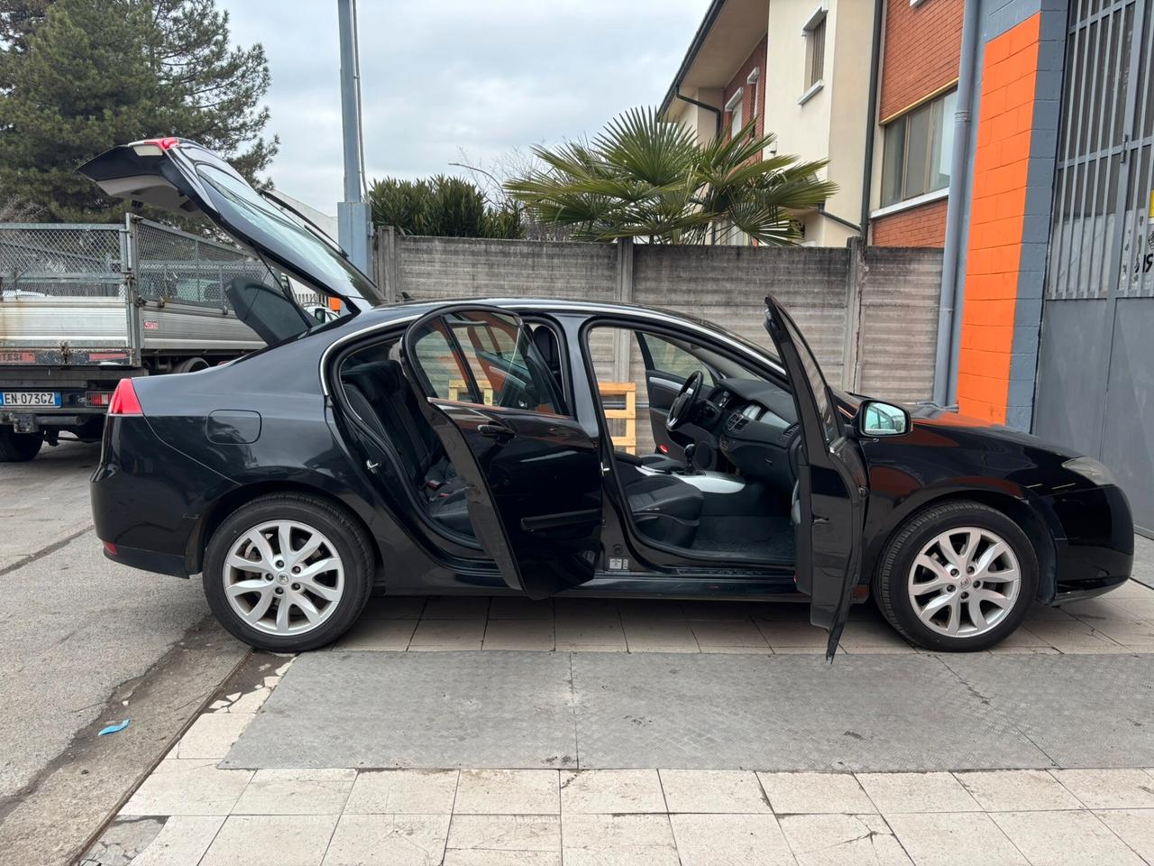 Renault Laguna 2.0 16V GPL Initiale