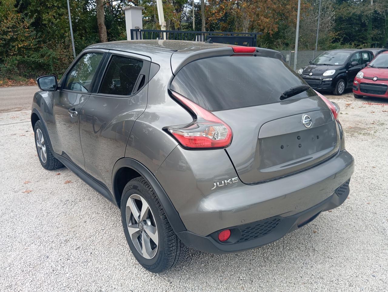 Nissan Juke 1.6 GPL Acenta