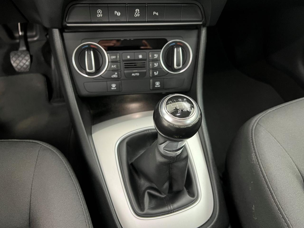 AUDI Q3 I 2015 Q3 2.0 tdi Business 120cv