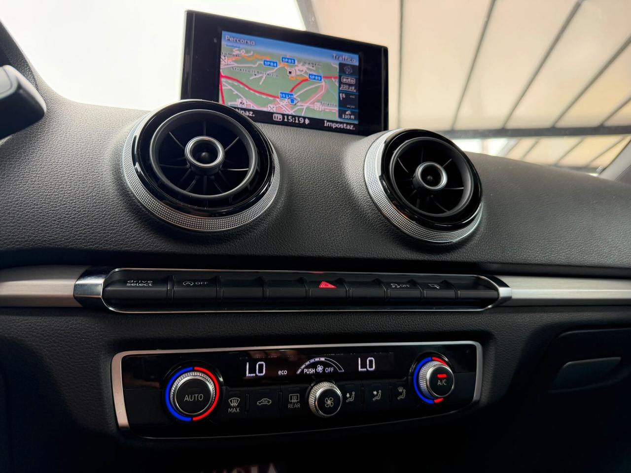 Audi A3 2.0 TDI 150 CV TETTO APRIBILE