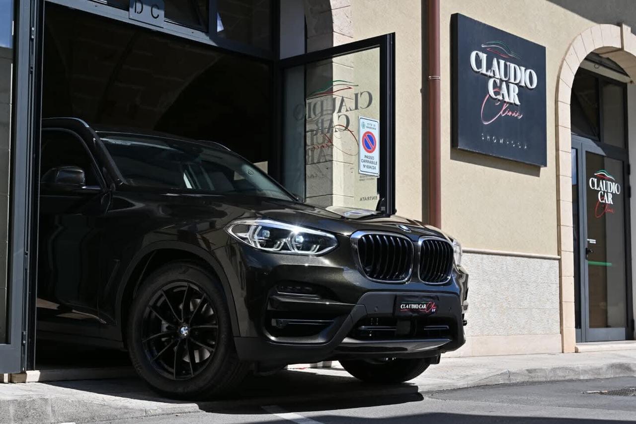 Bmw X3 xDrive20D Advantage FULL Led