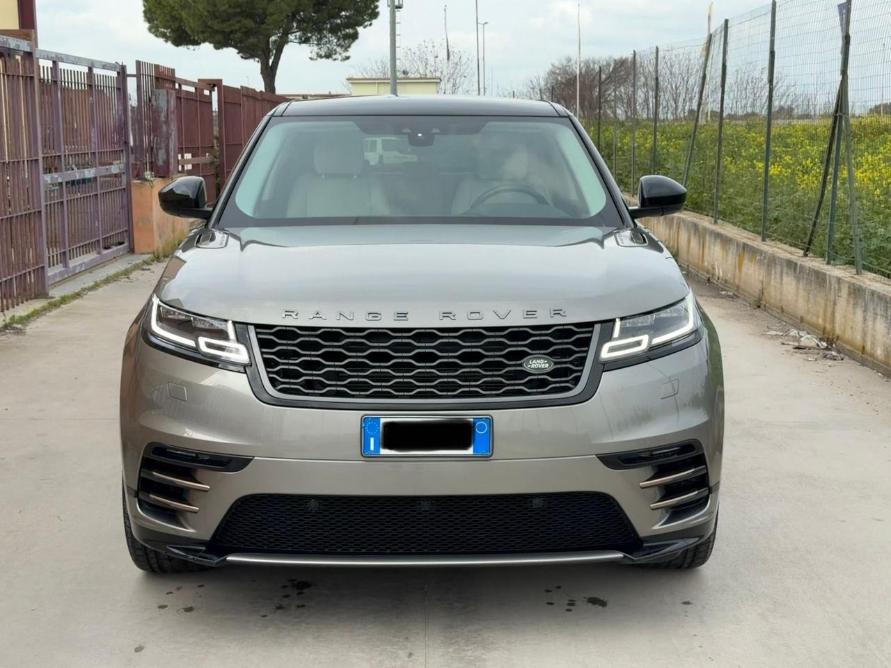 Land Rover Range Velar 2.0D I4 240 CV R-Dynamic