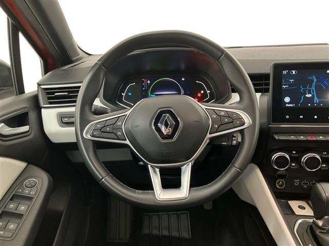 RENAULT Clio 1.6 E-Tech full hybrid Techno 145cv auto