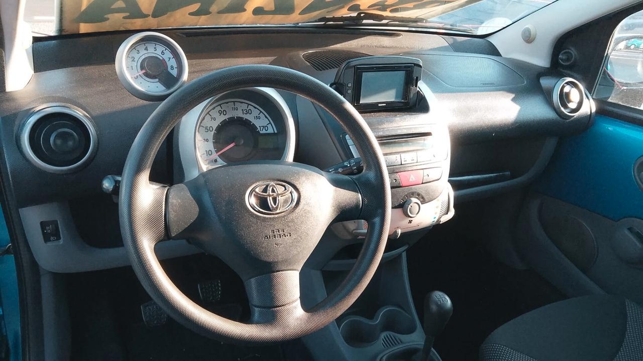 Toyota Aygo AIGO 1.0 benzina neo patentati