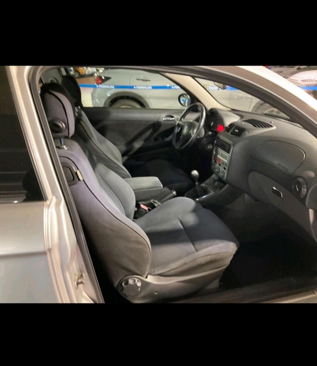 Alfa Romeo 147 1.9 JTD (120) 3 porte Exclusive 2008
