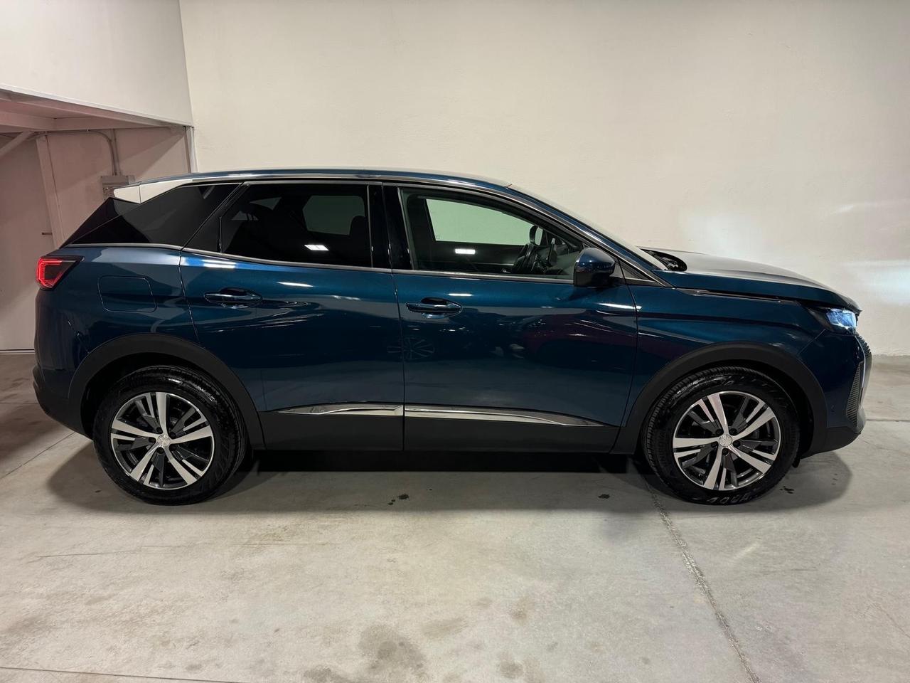 Peugeot 3008 BlueHDi 130 EAT8 Allure Pack