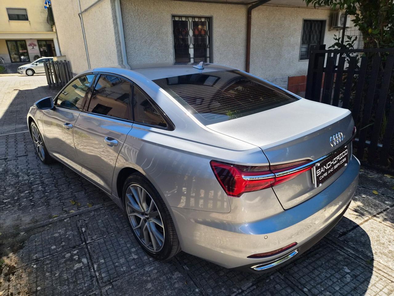 Audi A6 35 2.0 TDI S tronic Business Plus