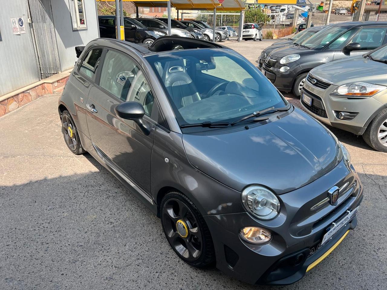 Abarth 500 C 1.4 Turbo T-Jet