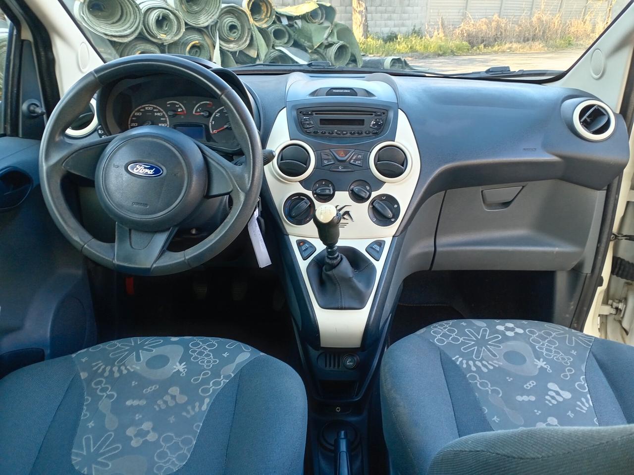 Ford Ka 1.2 8V 69 CV Individual