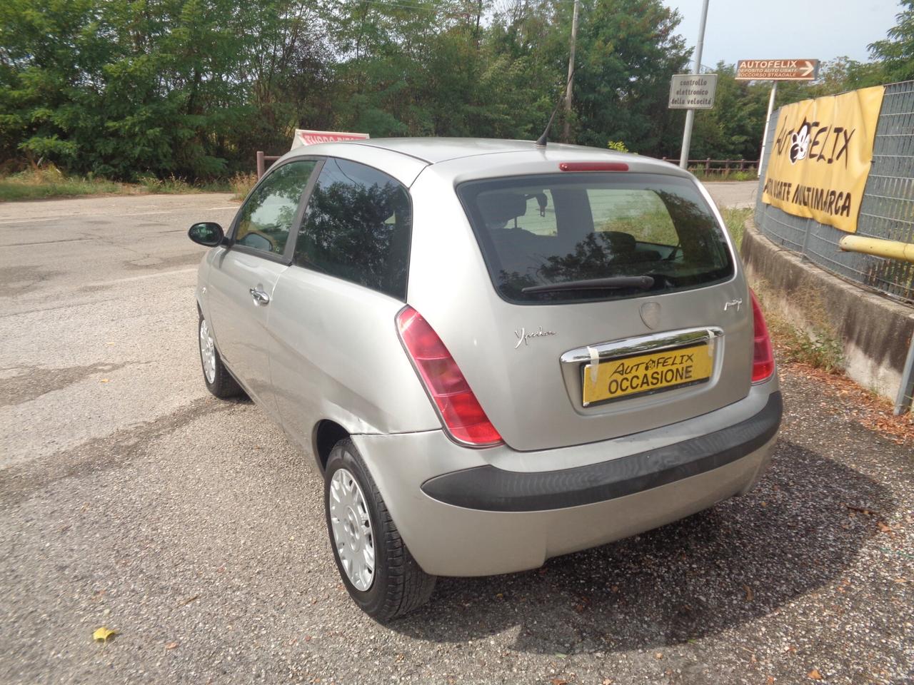 Lancia Ypsilon 1.3 Multijet 16V Argento