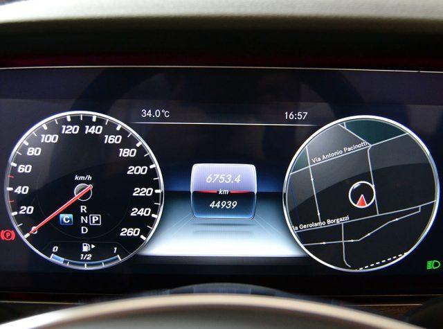 MERCEDES-BENZ E 220 d Auto 4Matic Cabrio Premium Amg-Service M.B.