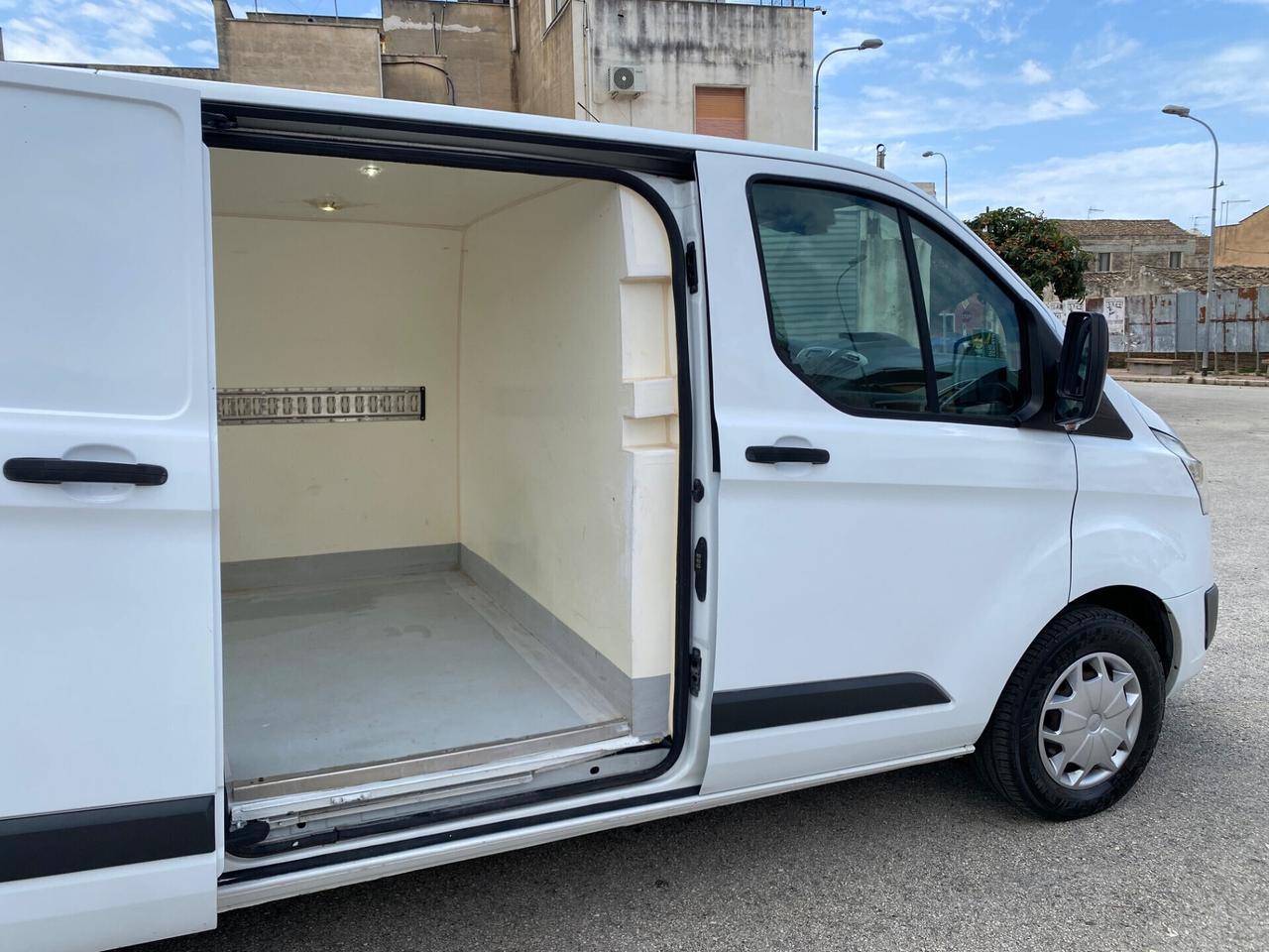 Ford Transit Custom Coibentato