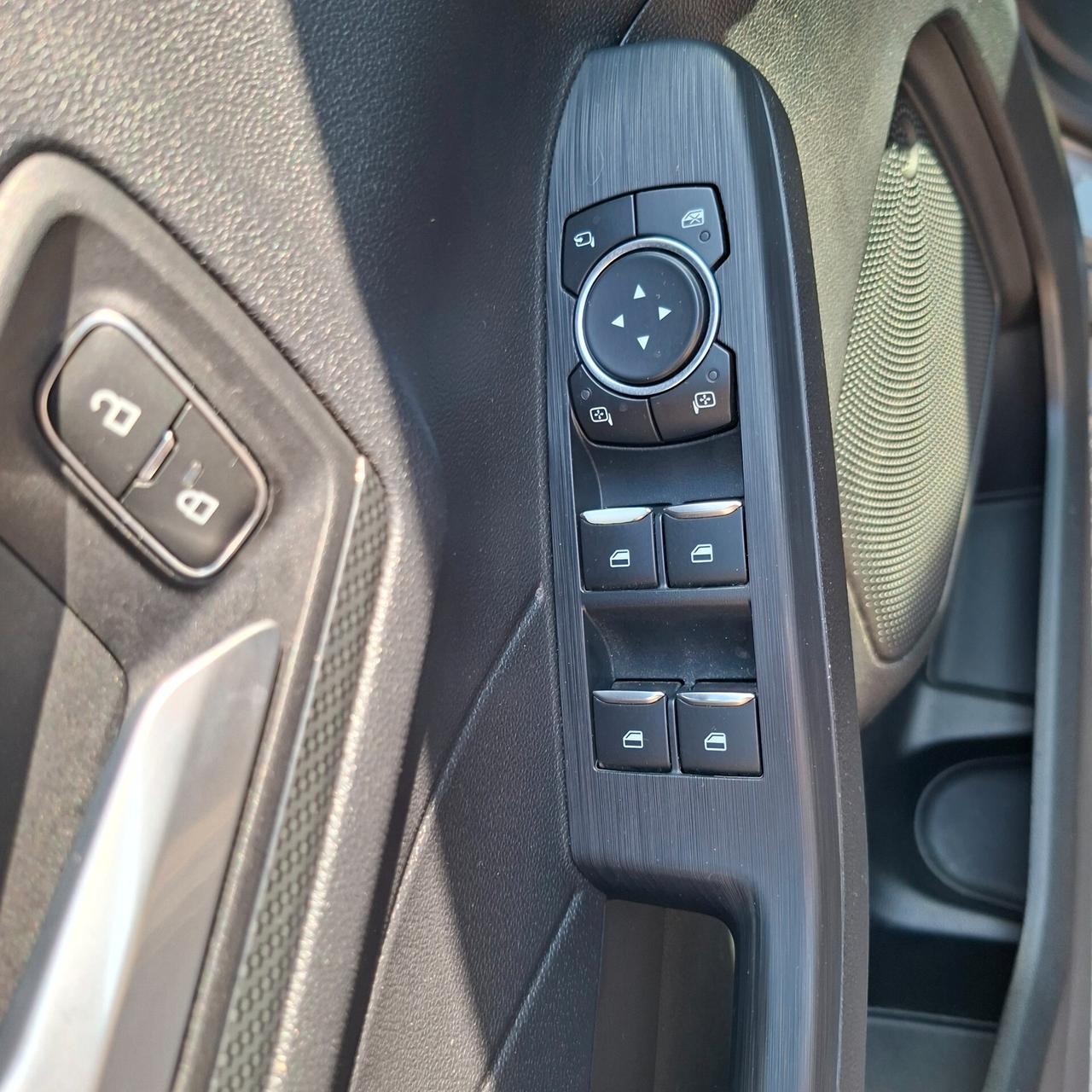 Ford Kuga 1.5 Ecoblue 120cv Auto St-Line
