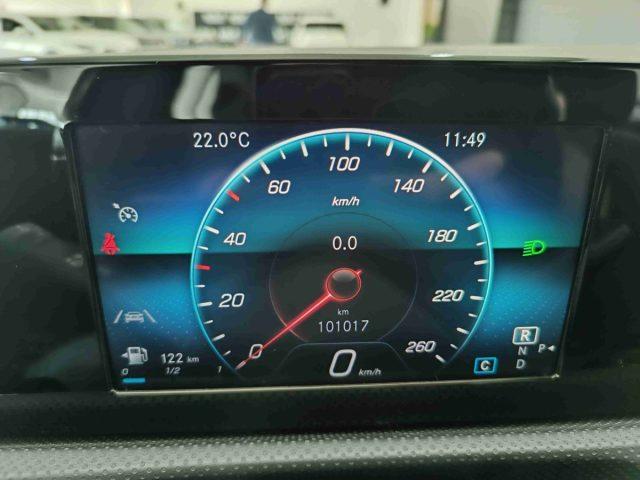 MERCEDES-BENZ CLA 200 d Automatic Shooting Brake Sport