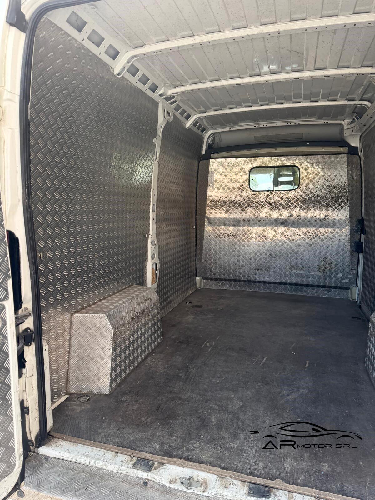 Peugeot BOXER 2.2 130 CV