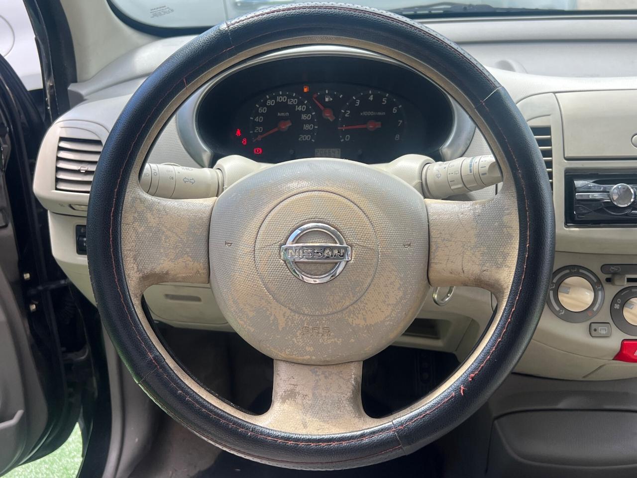 Nissan Micra 1.0 16V 5 porte Visia