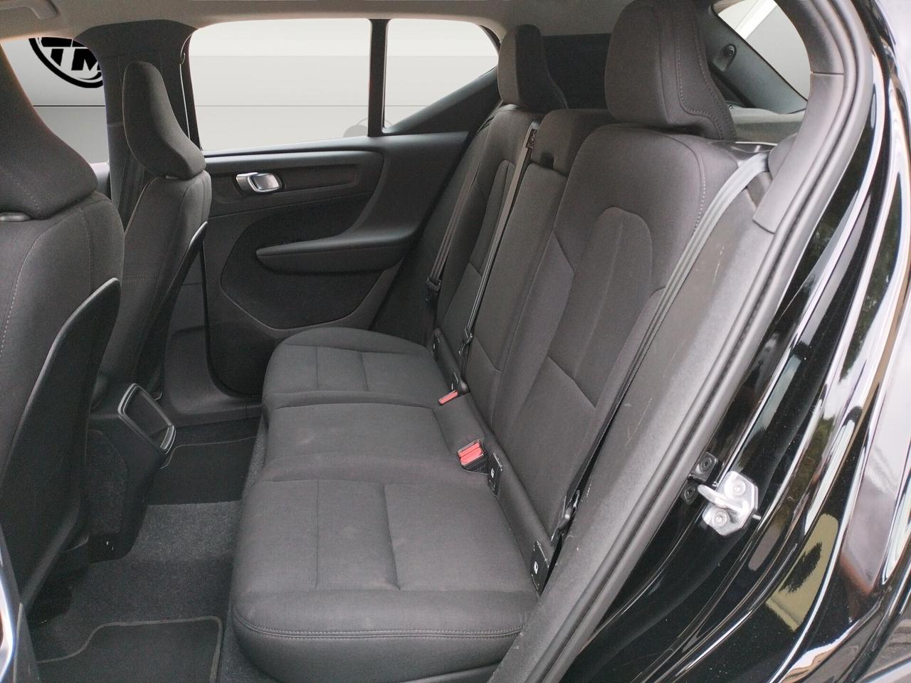 Volvo XC40 1.5 t2 Momentum my21 * IVA ESPOSTA *