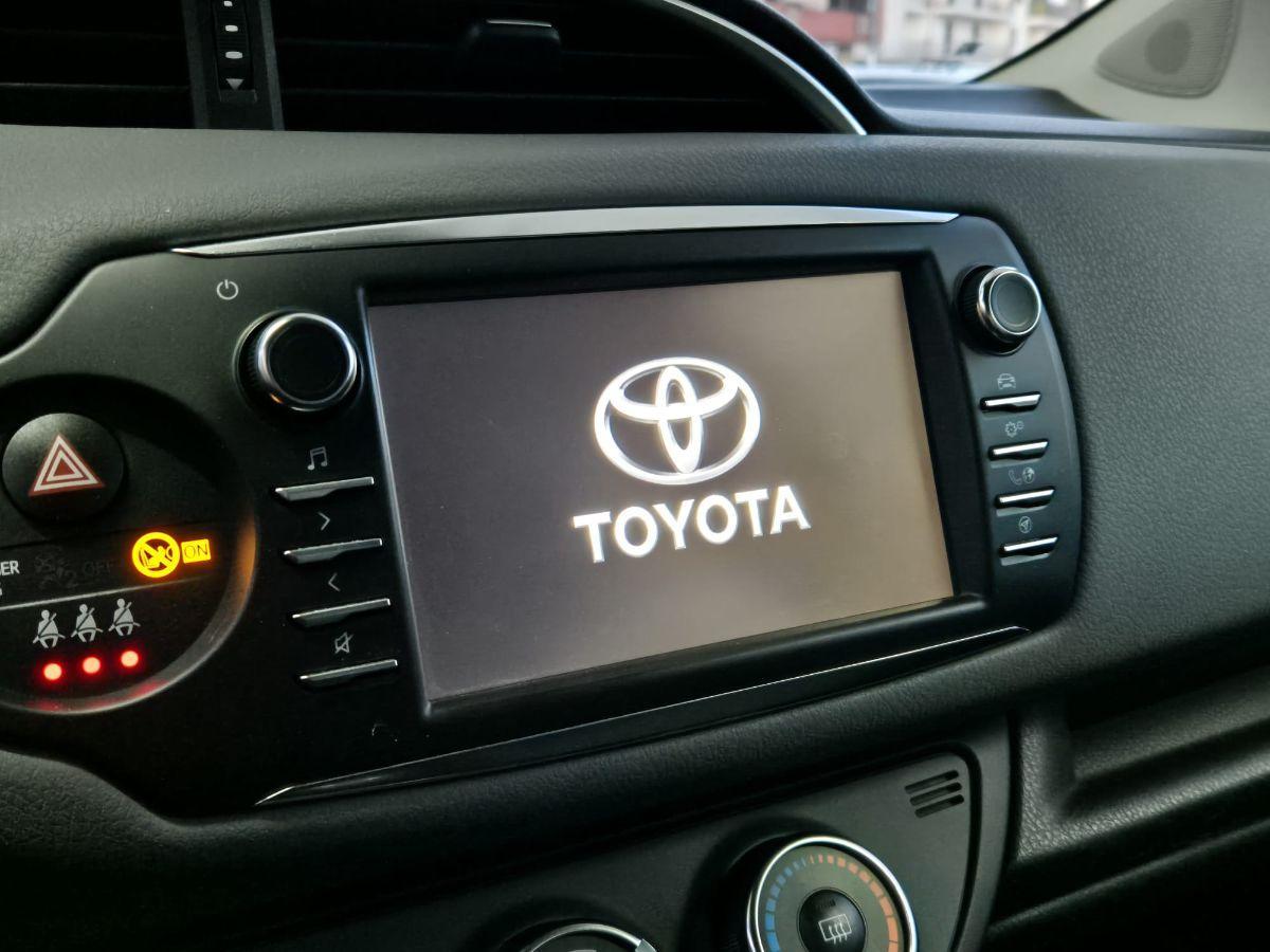 TOYOTA - Yaris - 1.0 72 CV 5p. Lounge