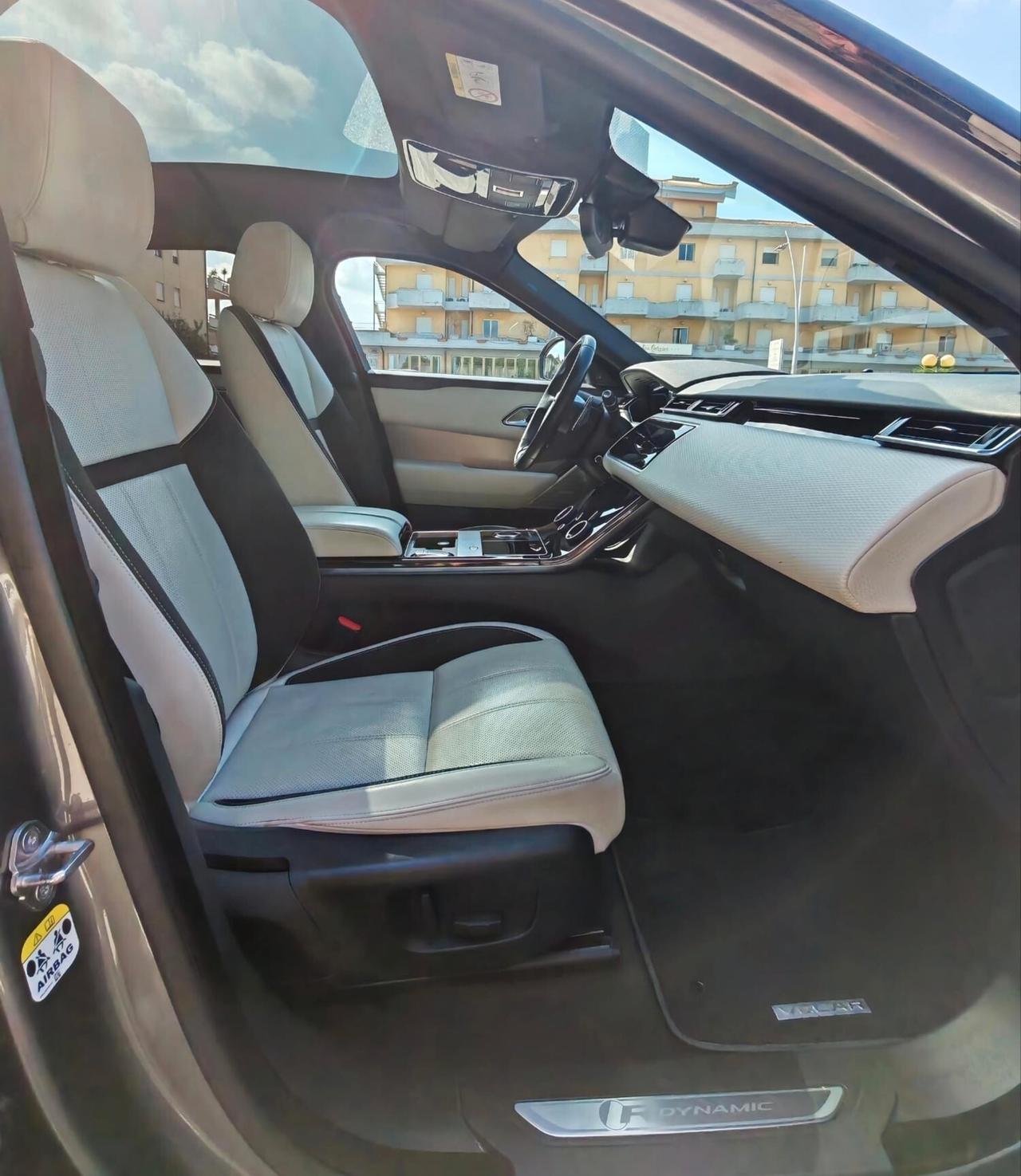 Land Rover Range Velar 2.0D I4 240 CV R-Dynamic SE