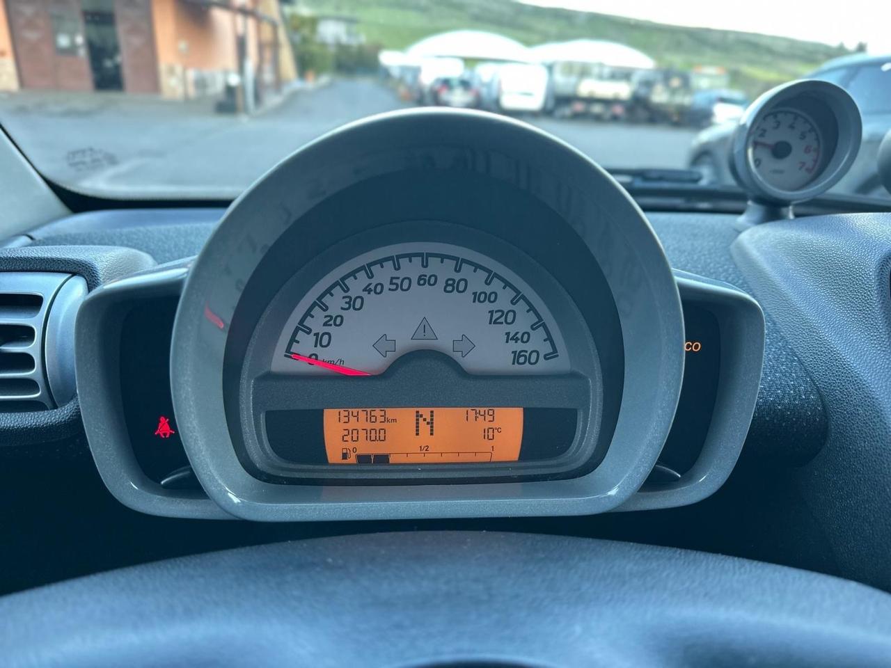 Smart ForTwo 1000 52 kW MHD coupé passion