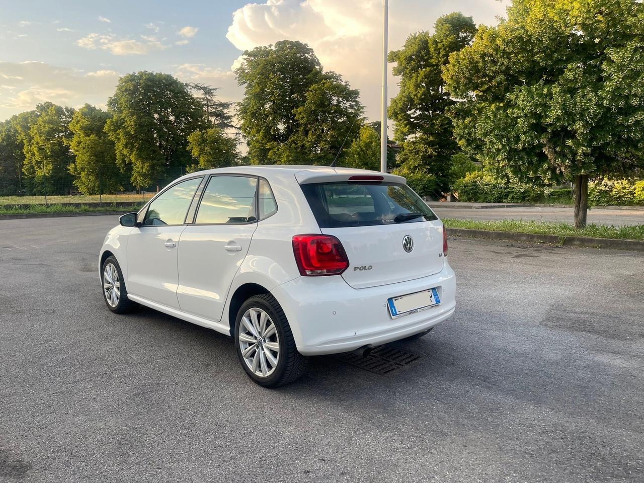 Volkswagen Polo 1.4 5 porte Highline
