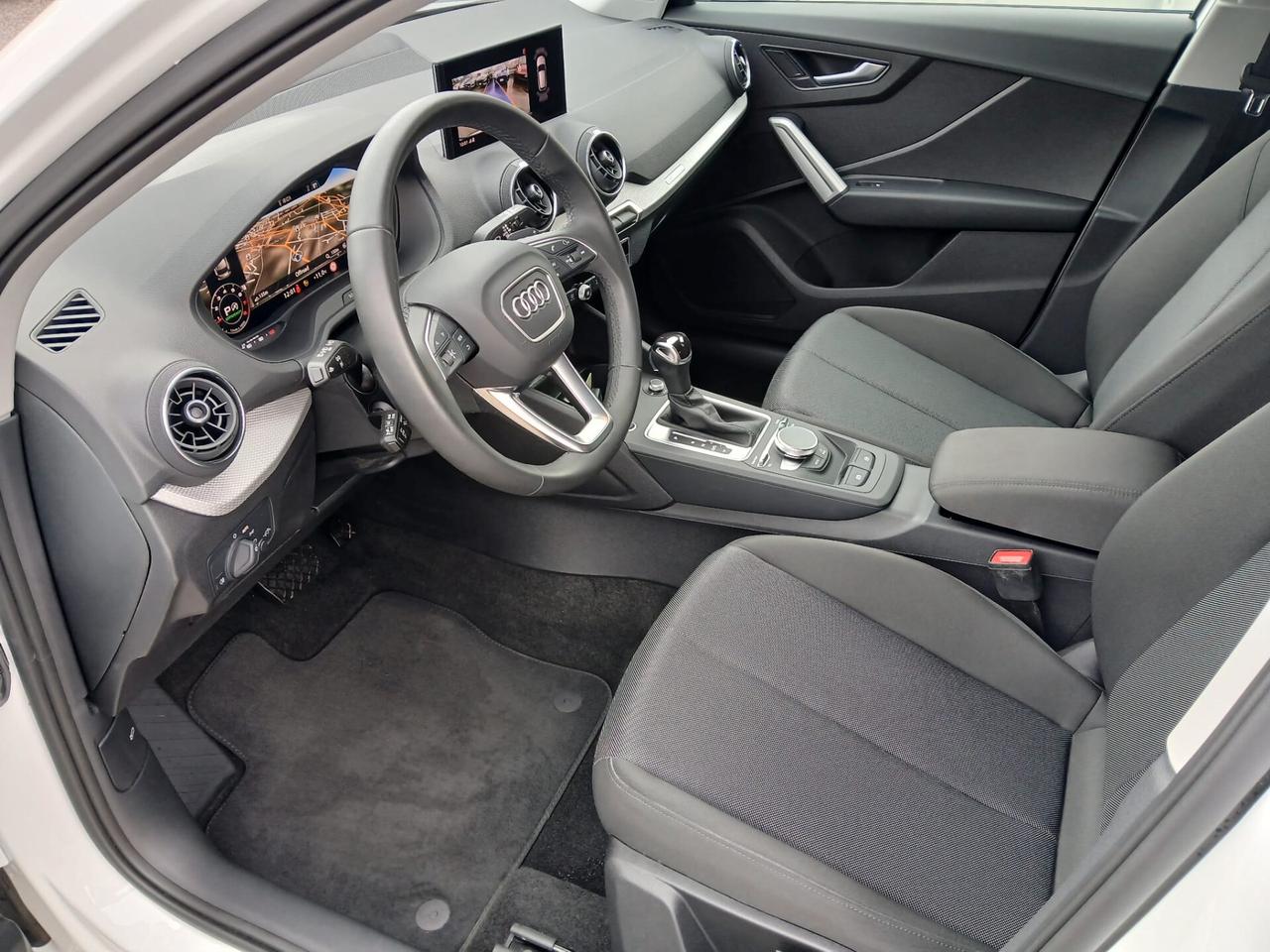 Audi Q2 35 TFSI S tronic Business