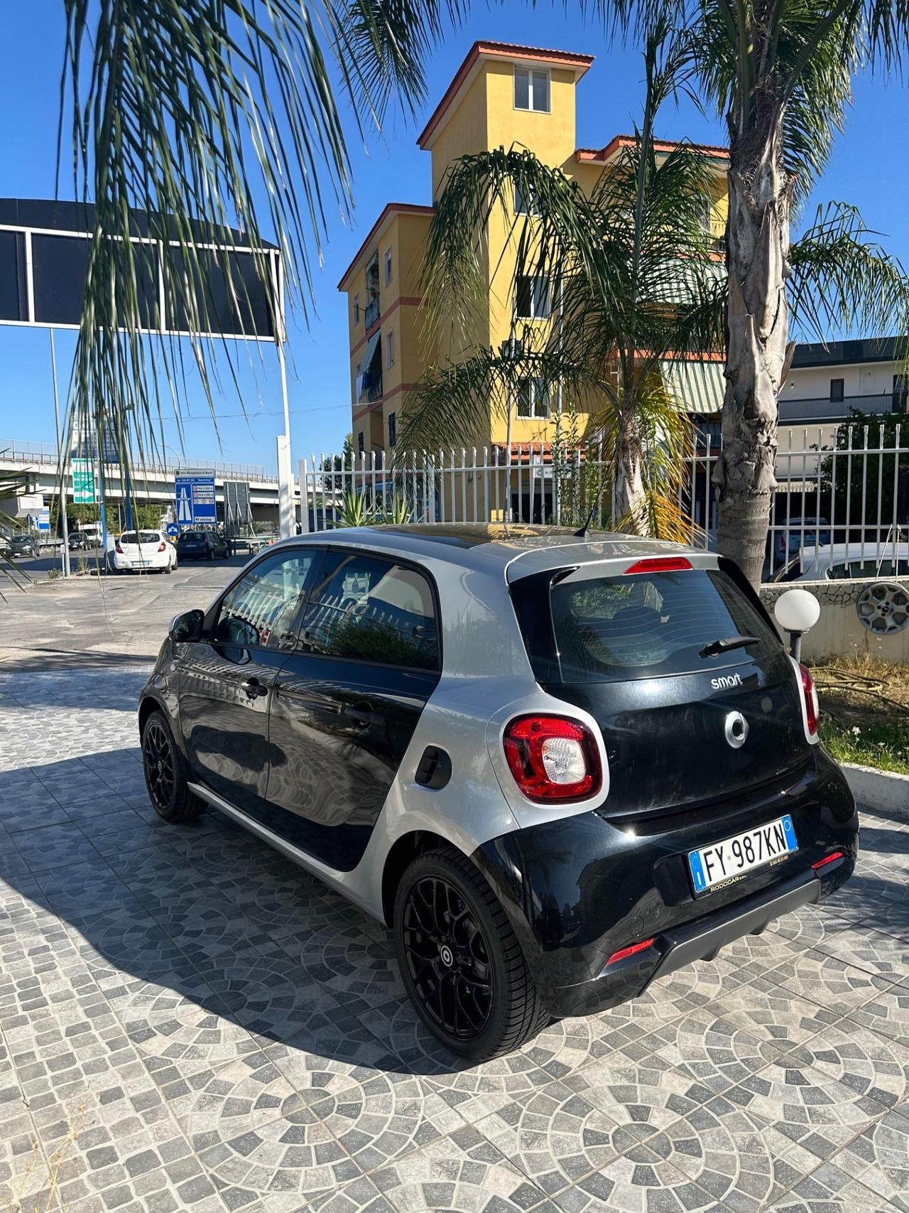 Smart ForFour 70 1.0 Superpassion