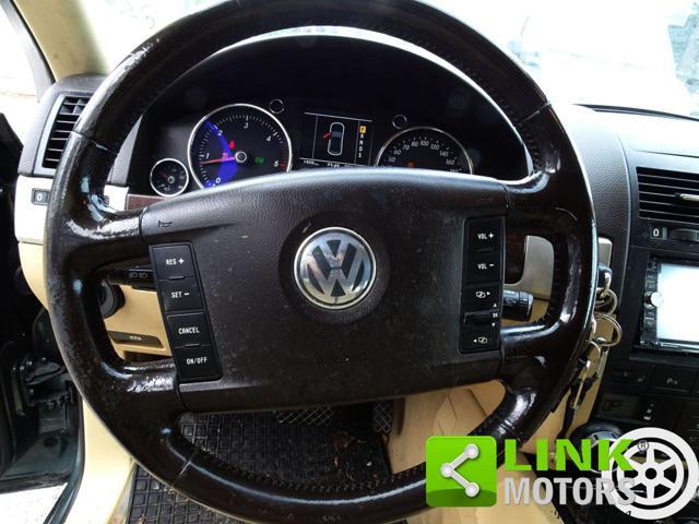 VOLKSWAGEN Touareg 3.0 TDI tiptronic