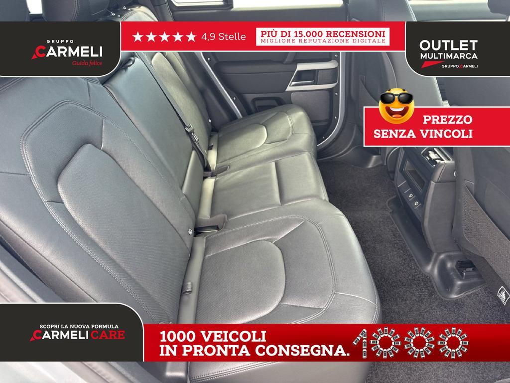 Land Rover Defender 110 3.0 I6 MHEV X-Dynamic SE AWD Auto