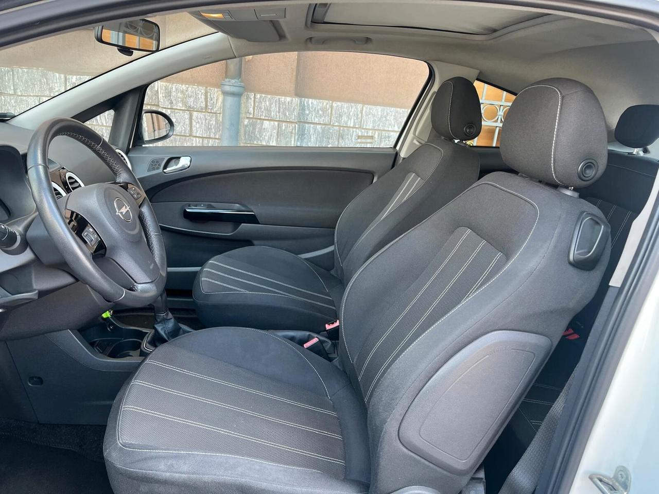 Opel Corsa Corsa 3p 1.2 b-Color - NEOPATENATO OK