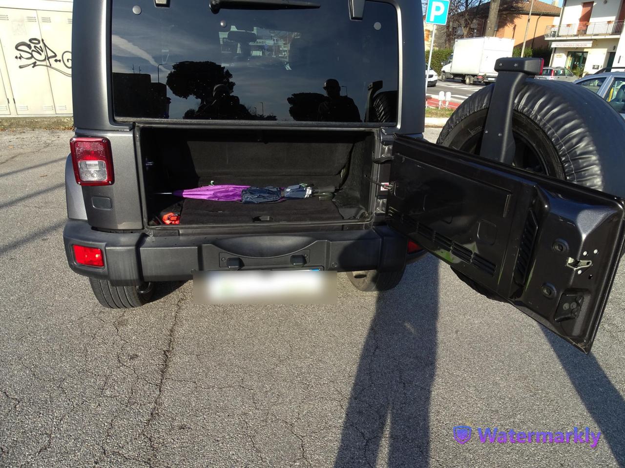 Jeep Wrangler 2.8 CRD DPF Sahara 4x4 automatic