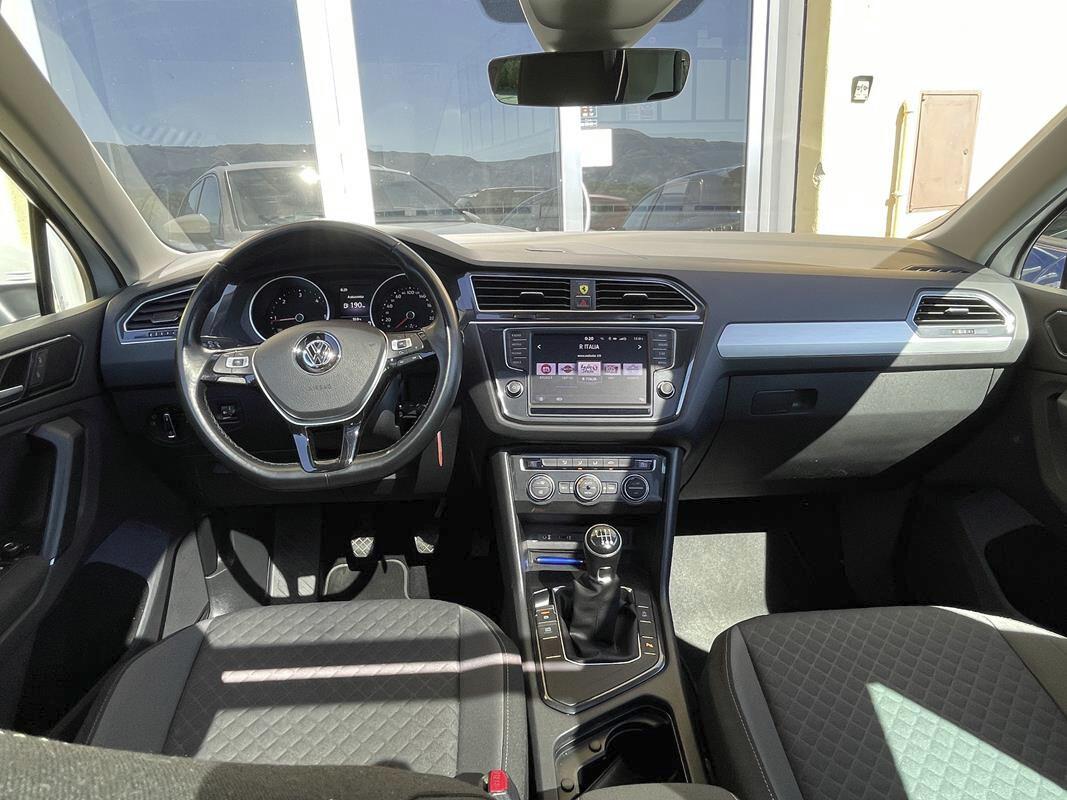 Volkswagen Tiguan 1.6 TDI SCR Style BlueMotion Technology Tetto Panoramico Apribile, solo km 37832